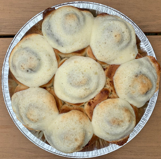 Glazed Cinnamon Rolls (Rolos de Canela com cobertura)
